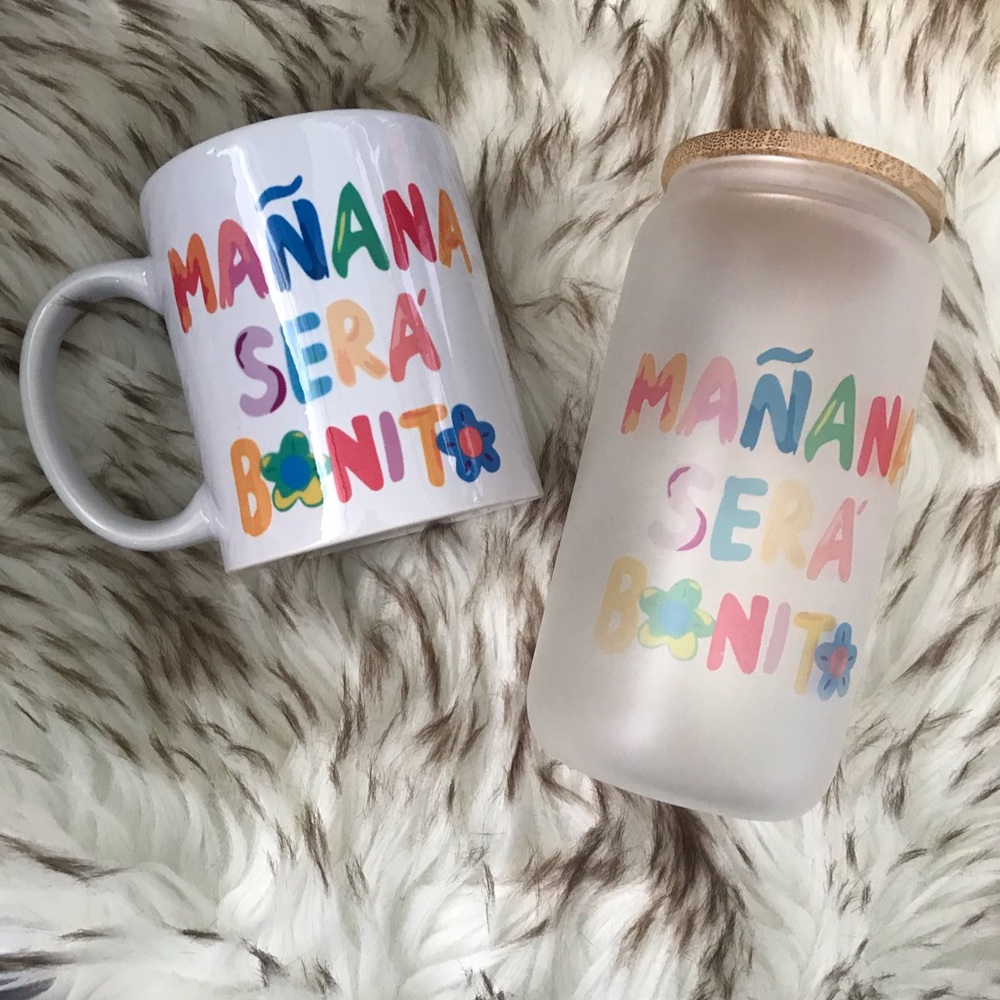 Karol G cup set